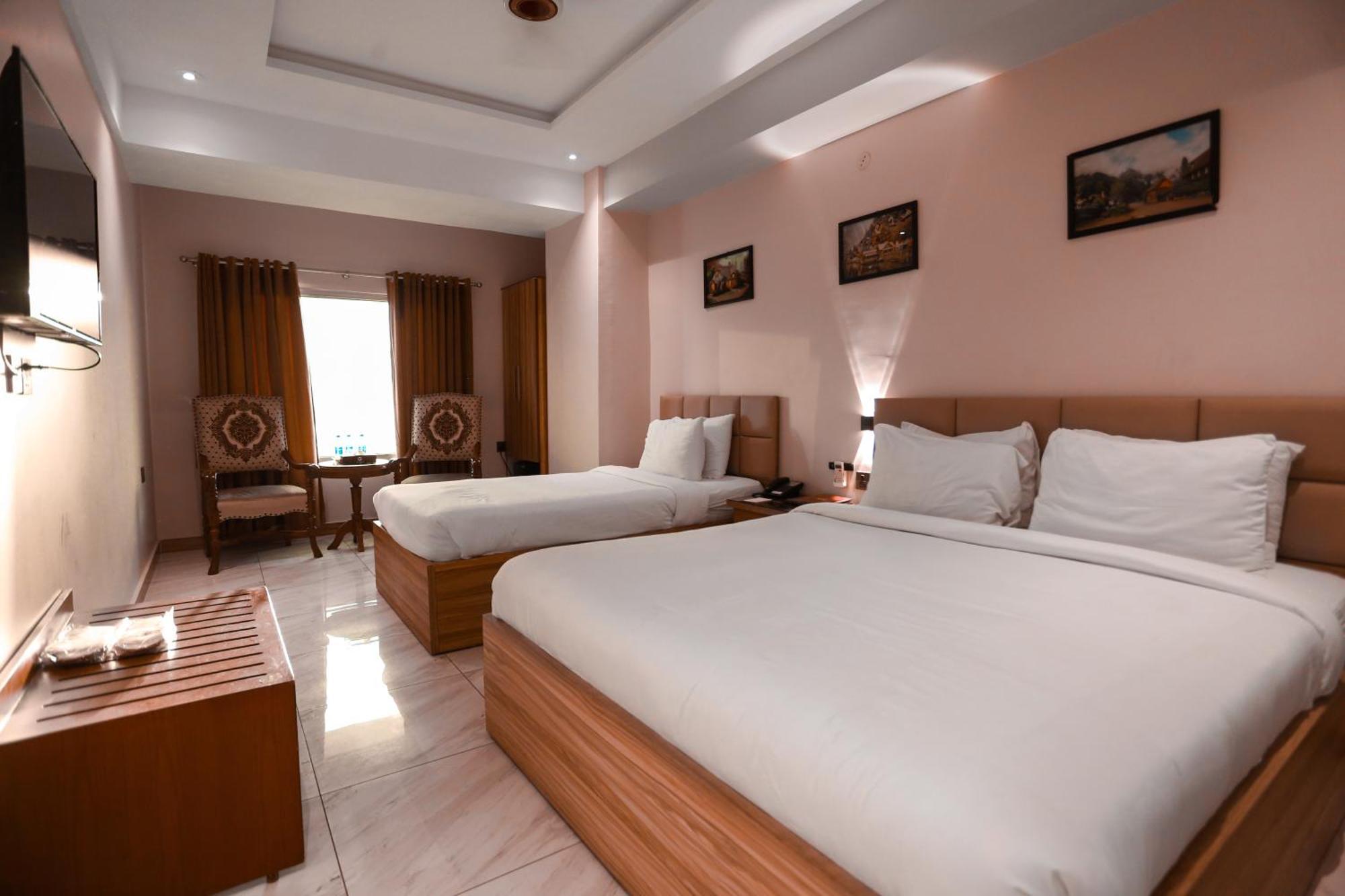 Hotel Pearl Inn Karachi Exterior foto